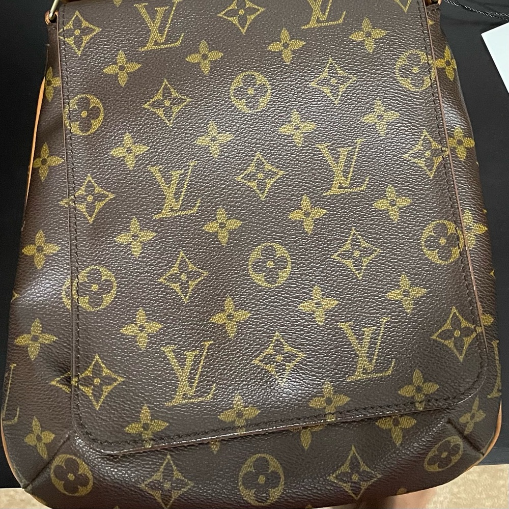 Authentic Louis Vuitton Monogram Musette Pm